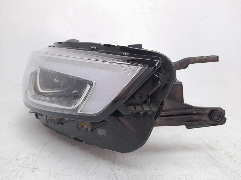 Recambio de faro derecho para mg zs suv (azs1) 1.5 vti referencia OEM IAM   