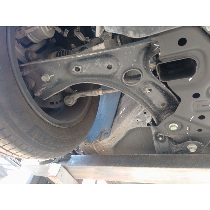 Recambio de brazo suspension inferior delantero derecho para kia ceed (cd) 1.0 t-gdi referencia OEM IAM   