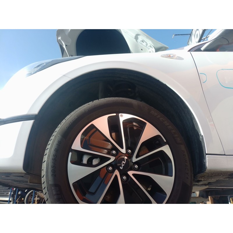 Recambio de paso rueda delantero izquierdo para kia ceed (cd) 1.0 t-gdi referencia OEM IAM   