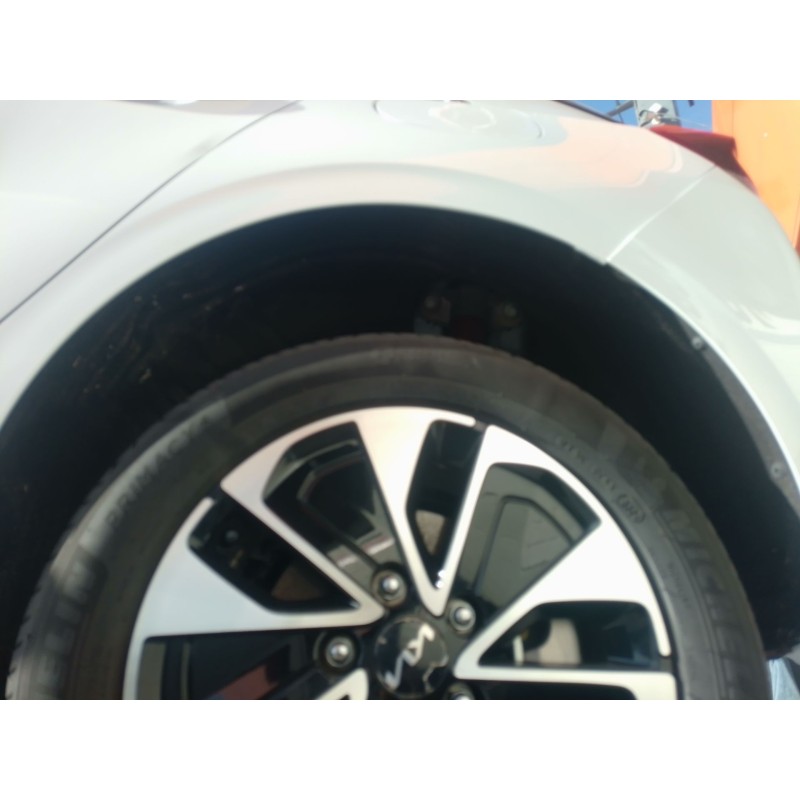 Recambio de paso rueda trasero izquierdo para kia ceed (cd) 1.0 t-gdi referencia OEM IAM   