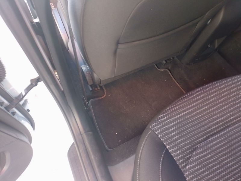 Recambio de juego alfombrillas para kia ceed (cd) 1.0 t-gdi referencia OEM IAM   