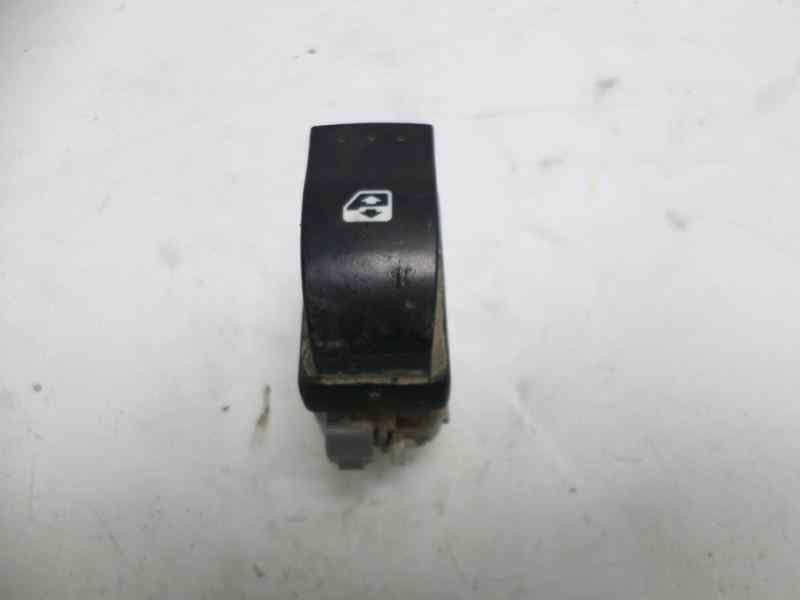 Recambio de mando elevalunas trasero derecho para renault megane ii berlina 5p authentique referencia OEM IAM   
