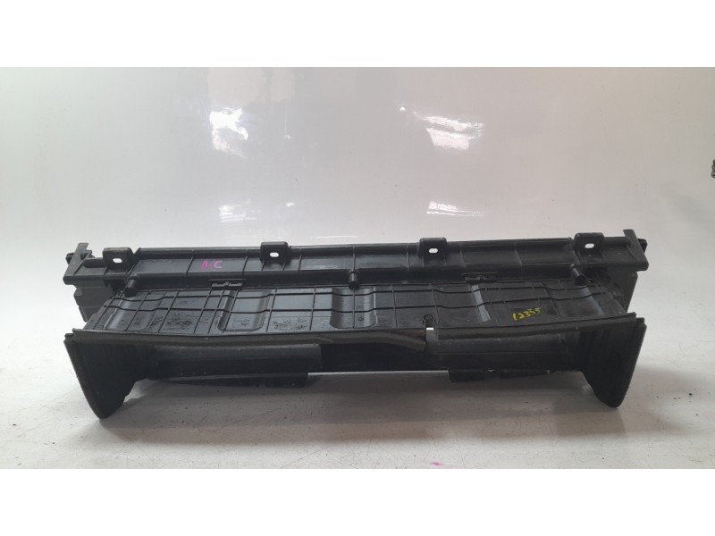 Recambio de canalizador de aire para kia niro ii (sg2) ev referencia OEM IAM 86951AO000  