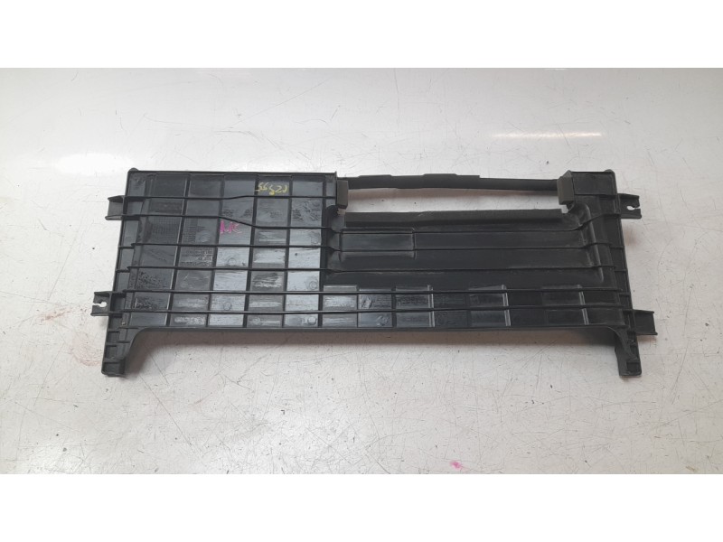 Recambio de moldura para kia niro ii (sg2) ev referencia OEM IAM 29135AO000  