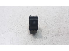 MANDO ELEVALUNAS DELANTERO DERECHO 254218614R 