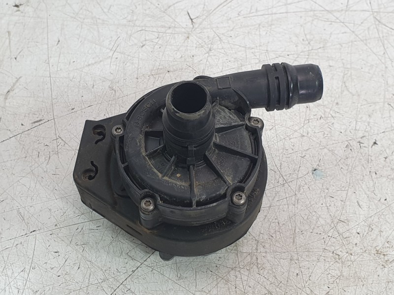 Recambio de bomba agua para opel corsa f (p2jo) corsa-e (68) referencia OEM IAM 9827567880 0392024023 