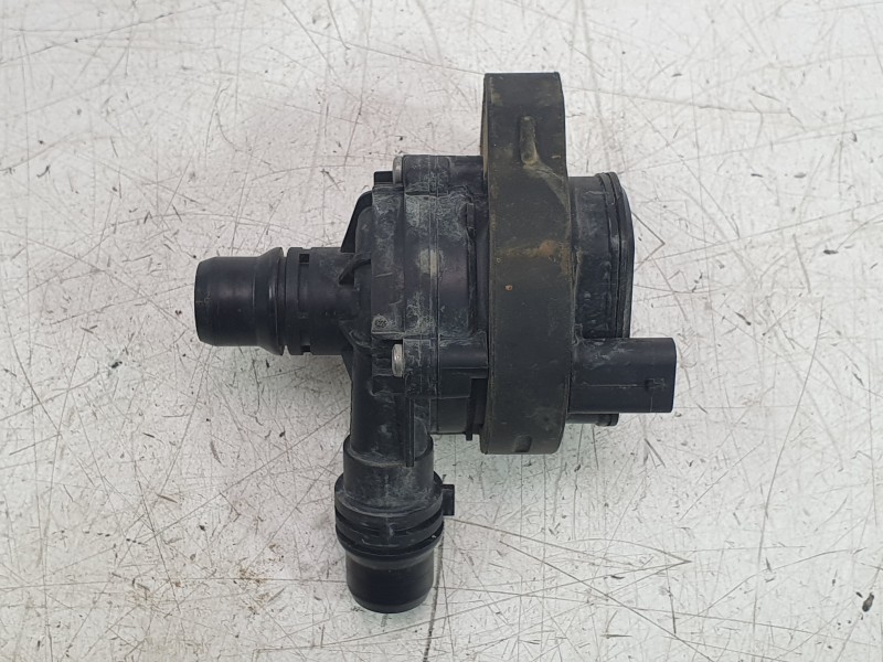 Recambio de bomba agua para opel corsa f (p2jo) corsa-e (68) referencia OEM IAM 9833874480 0392023428 