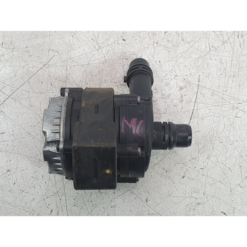 Recambio de bomba agua para opel corsa f (p2jo) corsa-e (68) referencia OEM IAM 9827567880 0392024023 