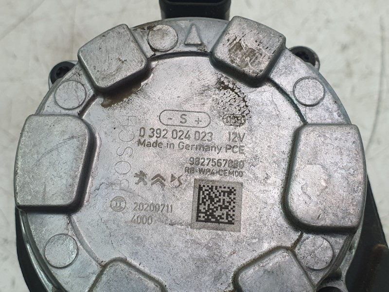 Recambio de bomba agua para opel corsa f (p2jo) corsa-e (68) referencia OEM IAM 9827567880 0392024023 