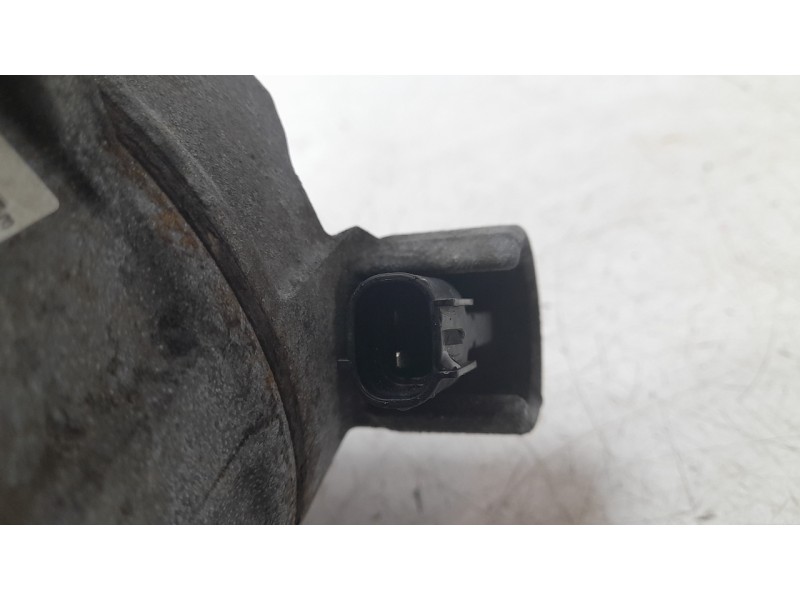 Recambio de compresor aire acondicionado para ford kuga ii (dm2) 1.5 tdci referencia OEM IAM DS7H19D629HG  CAF901127FV/320199