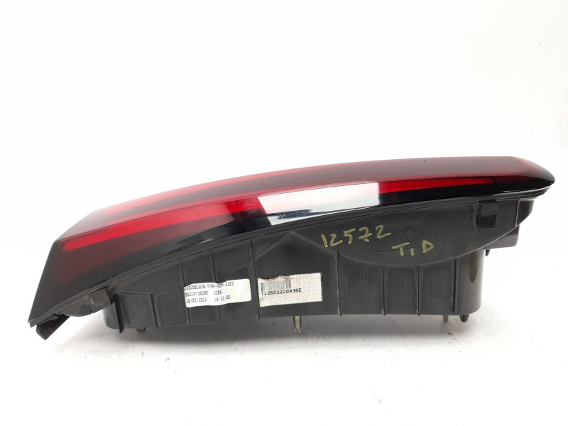 Recambio de piloto trasero derecho interior para fiat tipo station wagon (356_, 357_) 1.3 d (356wxh1a) referencia OEM IAM 521573