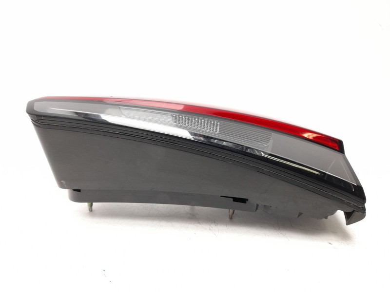 Recambio de piloto trasero derecho interior para fiat tipo station wagon (356_, 357_) 1.3 d (356wxh1a) referencia OEM IAM 521573