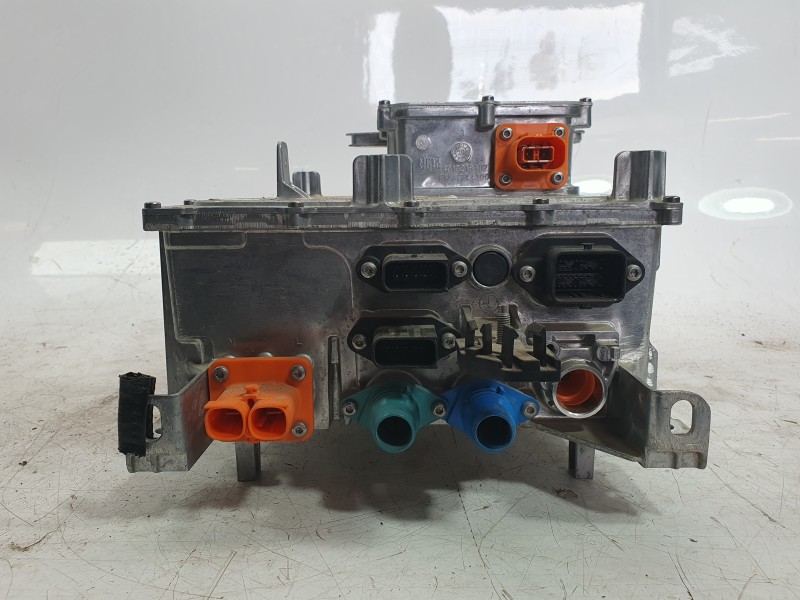 Recambio de inversor para opel corsa f (p2jo) corsa-e (68) referencia OEM IAM 9840866880  