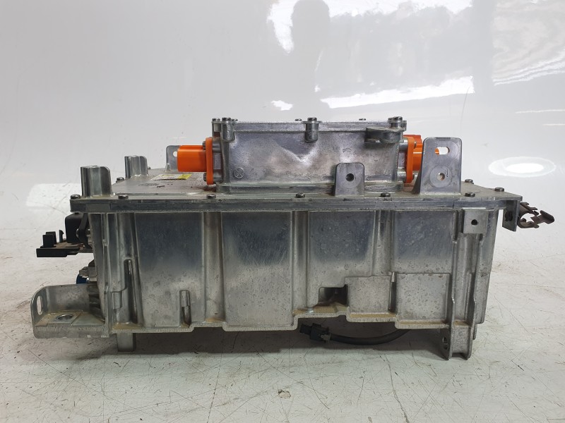 Recambio de inversor para opel corsa f (p2jo) corsa-e (68) referencia OEM IAM 9840866880  