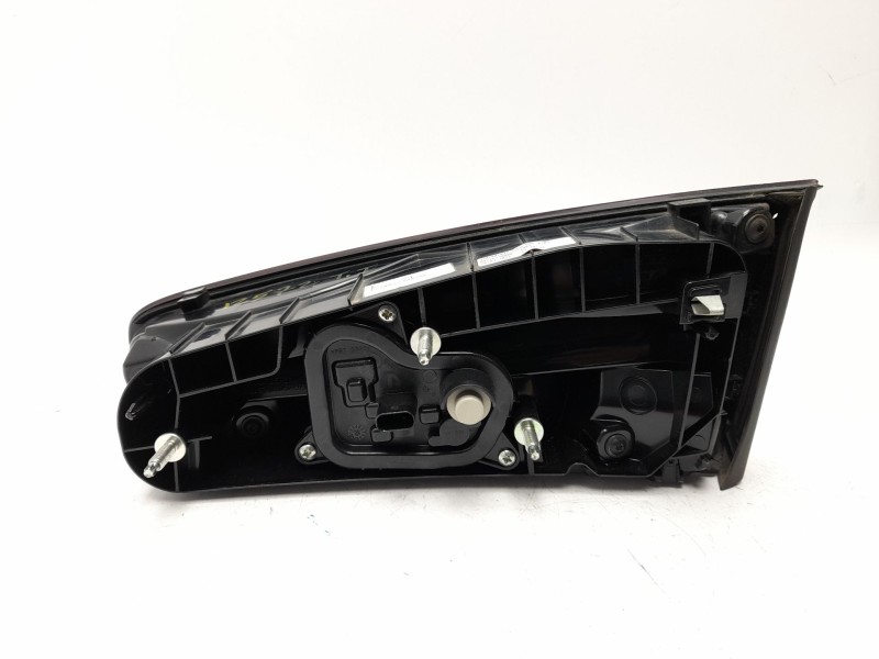 Recambio de piloto trasero izquierdo interior para fiat tipo station wagon (356_, 357_) 1.3 d (356wxh1a) referencia OEM IAM 5215