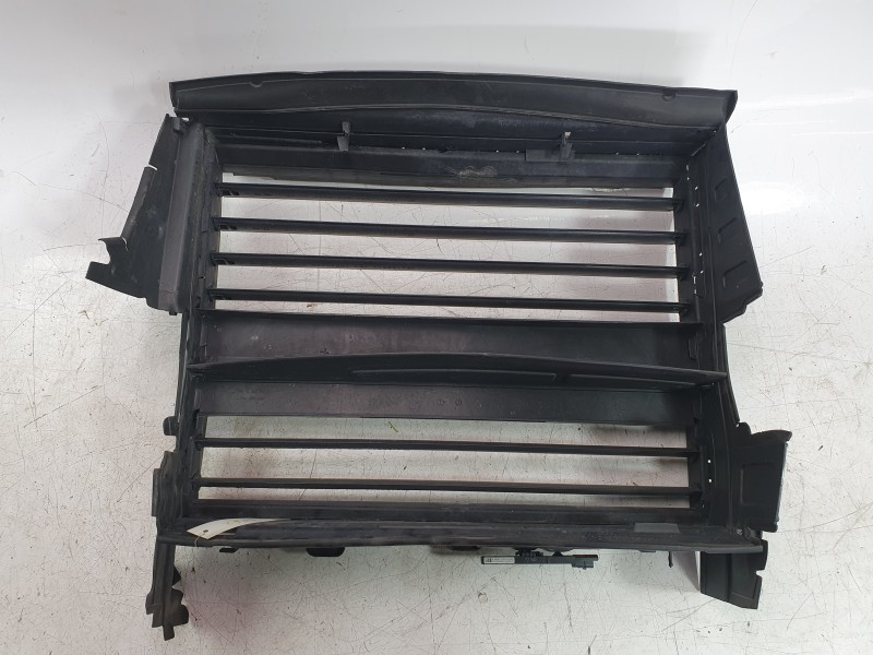 Recambio de canalizador de aire para opel corsa f (p2jo) corsa-e (68) referencia OEM IAM 9817002880  