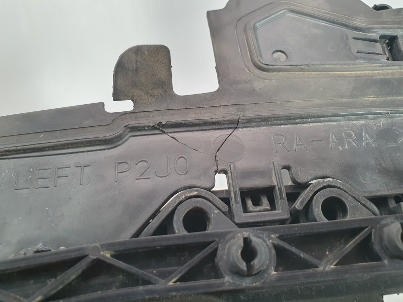 Recambio de canalizador de aire para opel corsa f (p2jo) corsa-e (68) referencia OEM IAM 9817002880  