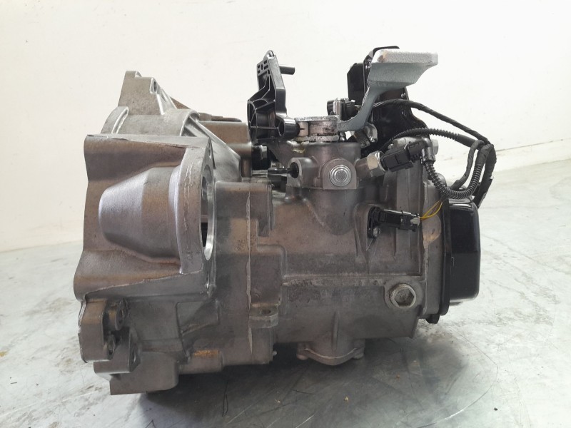 Recambio de caja cambios para audi a1 sportback (8xa, 8xf) 1.6 tdi referencia OEM IAM RSY RSY 02R300050J