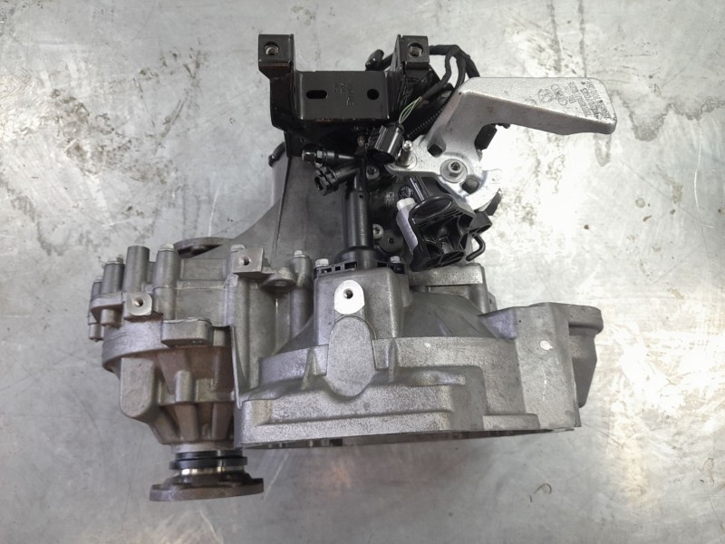 Recambio de caja cambios para audi a1 sportback (8xa, 8xf) 1.6 tdi referencia OEM IAM RSY RSY 02R300050J