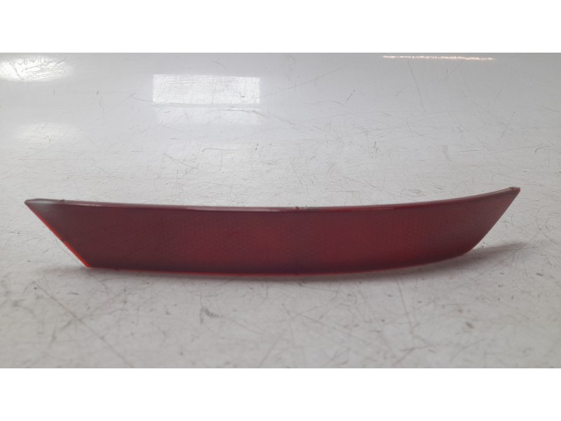 Recambio de piloto trasero derecho paragolpes para seat arona (kj7, kjp) 1.0 tsi referencia OEM IAM 6F9945106  
