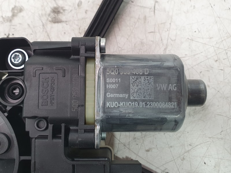 Recambio de elevalunas trasero derecho para volkswagen taigo (cs1) 1.0 tsi referencia OEM IAM 2G6839462D 0130822694 EPSVW135/250
