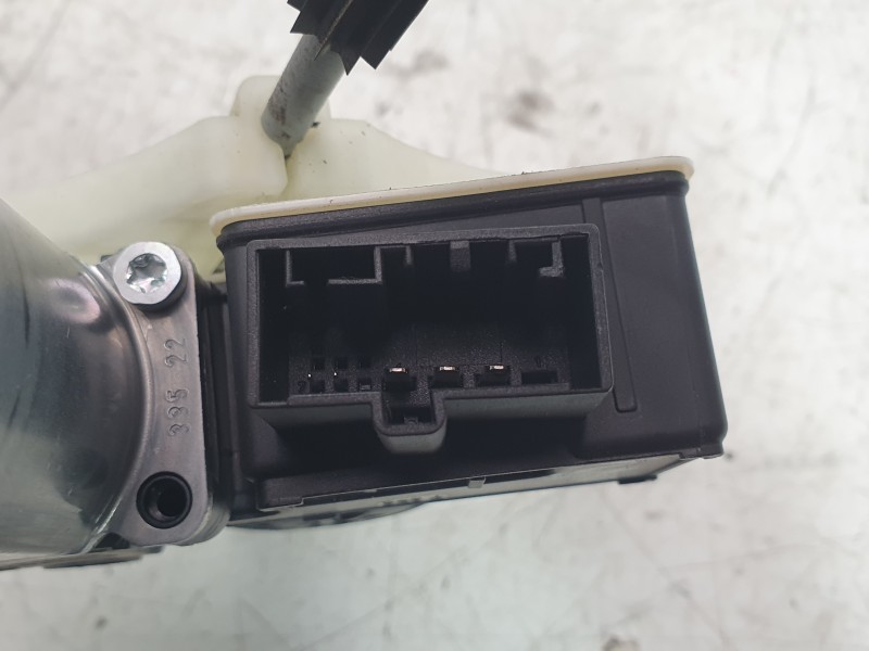 Recambio de elevalunas trasero derecho para volkswagen taigo (cs1) 1.0 tsi referencia OEM IAM 2G6839462D 0130822694 EPSVW135/250