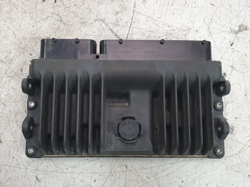 Recambio de centralita motor uce para toyota yaris cross (mxp_) 1.5 hybrid (mxpj10) referencia OEM IAM 896610UA00 MB2830000242 