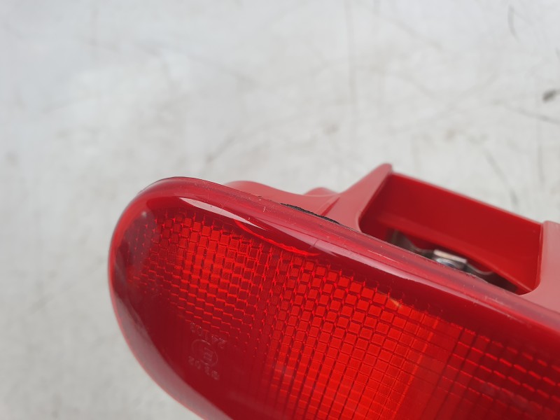 Recambio de luz central de freno para renault master ii phase 2 combi referencia OEM IAM 7700352940 103F19471900 103F19471900