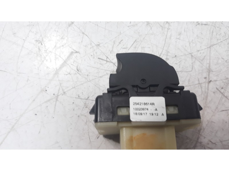 Recambio de mando elevalunas delantero derecho para renault clio iv 1.5 dci diesel fap referencia OEM IAM 254218614R  