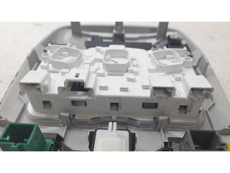 Recambio de luz interior para citroën c4 x e-shine referencia OEM IAM 98312801PR  