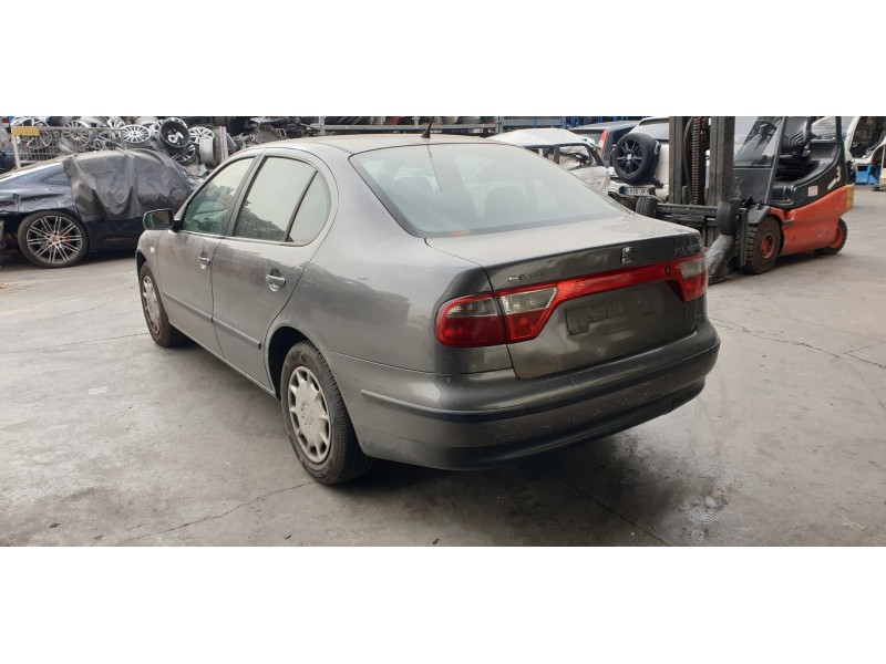 seat toledo (1m2) del año 2002