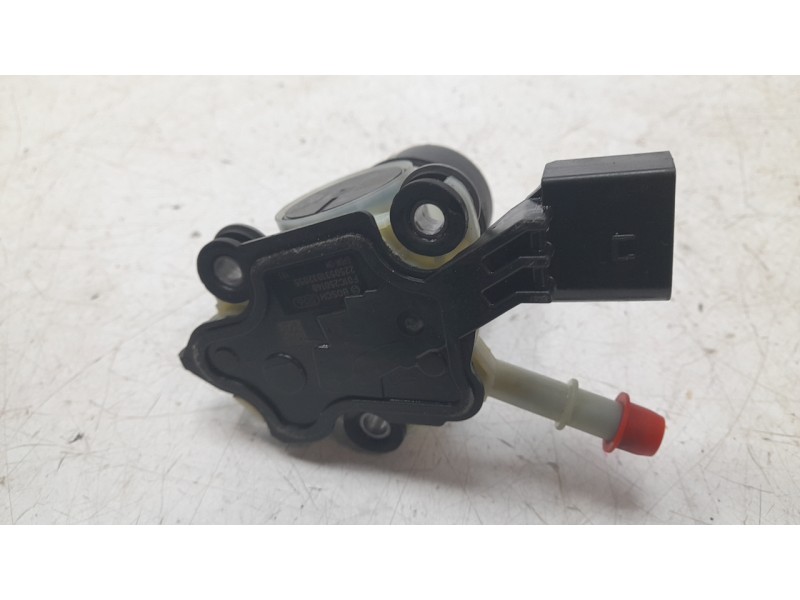 Recambio de bomba combustible para audi q3 sportback (f3n) 35 tdi referencia OEM IAM F01C070012 5108800563 