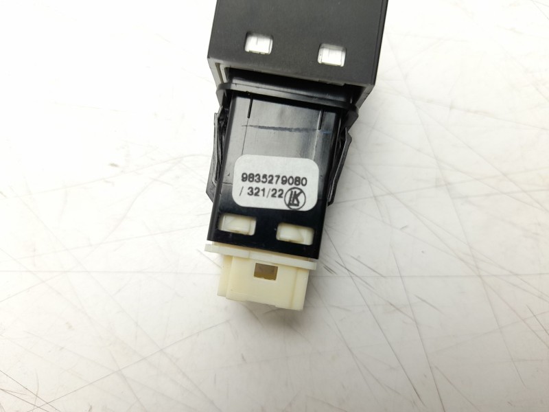 Recambio de warning para citroën c4 x e-shine referencia OEM IAM 9835279080  