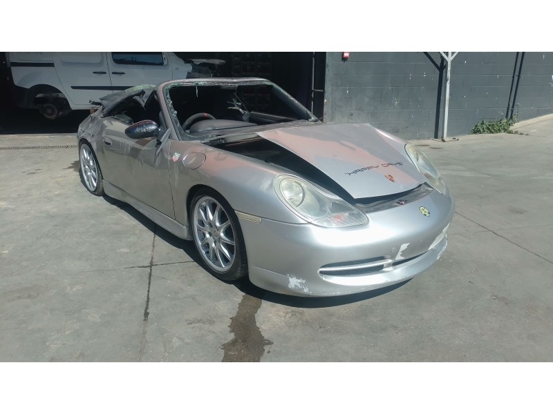 porsche 911 descapotable (996) del año 2000