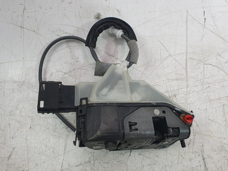 Recambio de cerradura puerta trasera derecha para opel corsa f (p2jo) 1.2 (68) referencia OEM IAM 9829285280 292852 