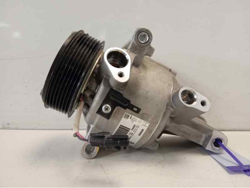 Recambio de compresor aire acondicionado para dacia sandero stepway comfort referencia OEM IAM 926005689R  