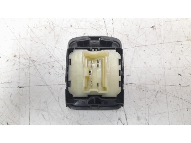 Recambio de mando elevalunas delantero izquierdo para renault kangoo express (fw0/1_) 1.5 dci 95 (fw16) referencia OEM IAM 25411