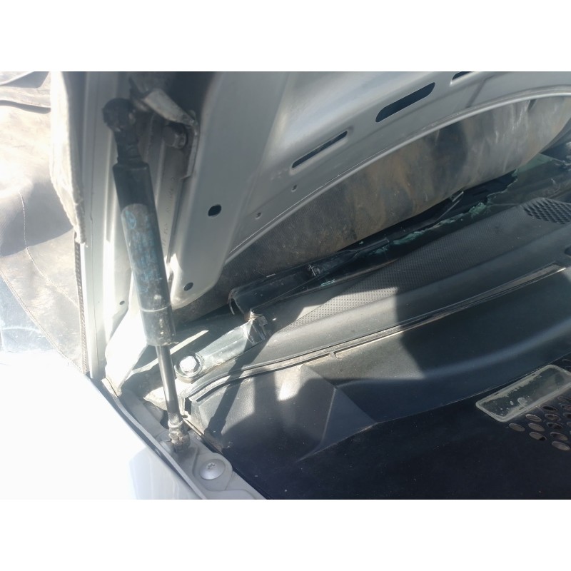 Recambio de amortiguadores capo para porsche 911 descapotable (996) 3.4 carrera 4 referencia OEM IAM   