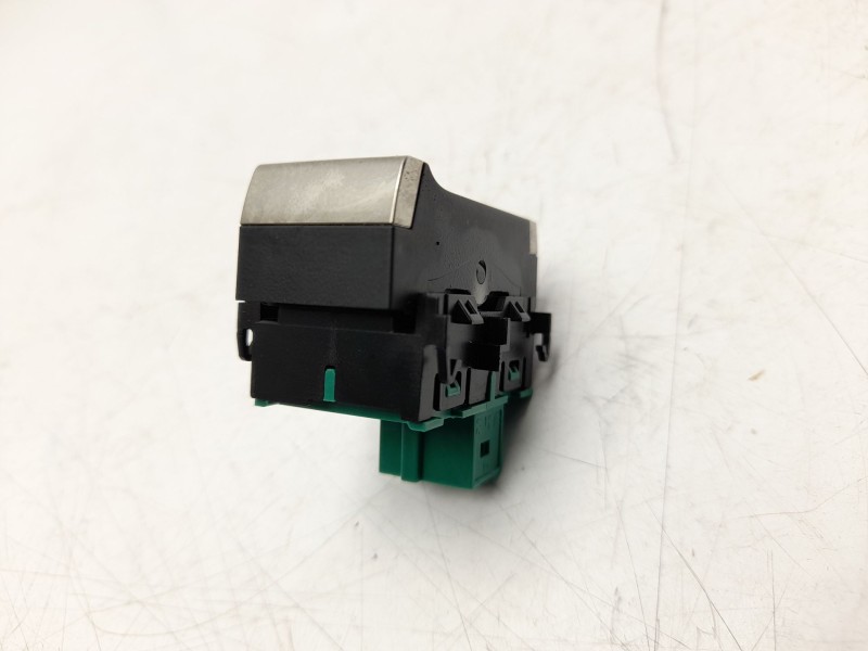 Recambio de interruptor para citroën c4 x e-shine referencia OEM IAM 98307458ZD  
