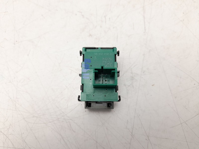 Recambio de interruptor para citroën c4 x e-shine referencia OEM IAM 98307458ZD  