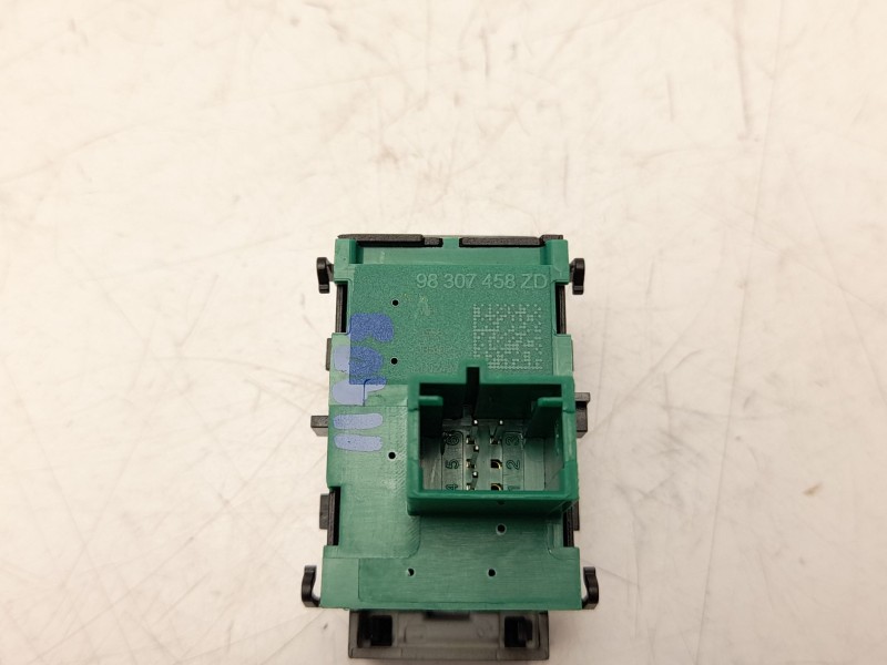 Recambio de interruptor para citroën c4 x e-shine referencia OEM IAM 98307458ZD  