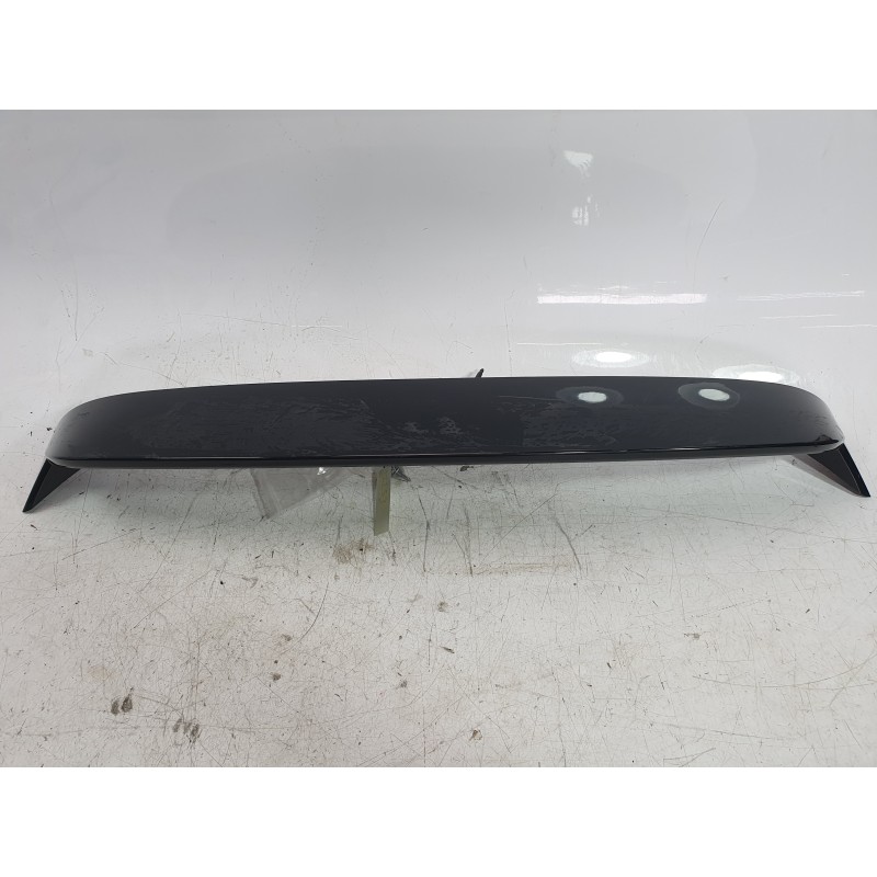 Recambio de aleron trasero para opel corsa f (p2jo) 1.2 (68) referencia OEM IAM 9829272980 39167912 