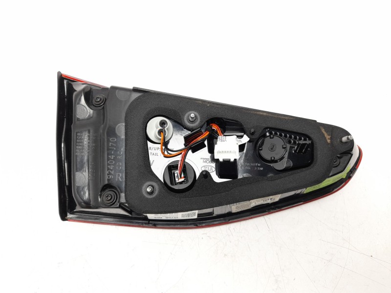 Recambio de piloto trasero derecho interior para kia ceed (cd) 1.0 t-gdi referencia OEM IAM 92404J7050  
