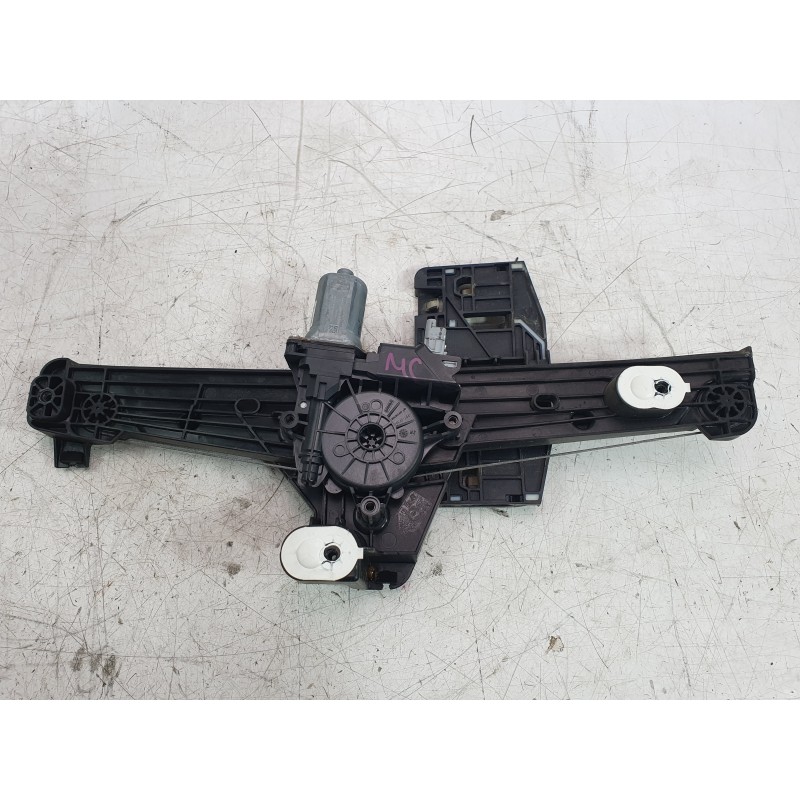 Recambio de elevalunas trasero derecho para opel corsa f (p2jo) 1.2 (68) referencia OEM IAM 9829045580 430113G0 