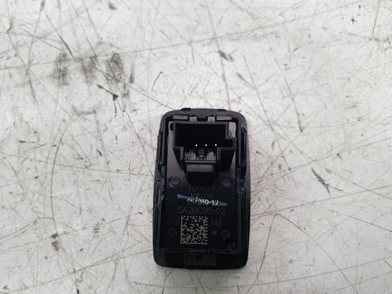 Recambio de interruptor para bmw x1 (u11) xdrive 20 d mild-hybrid referencia OEM IAM 5A2BCB602  