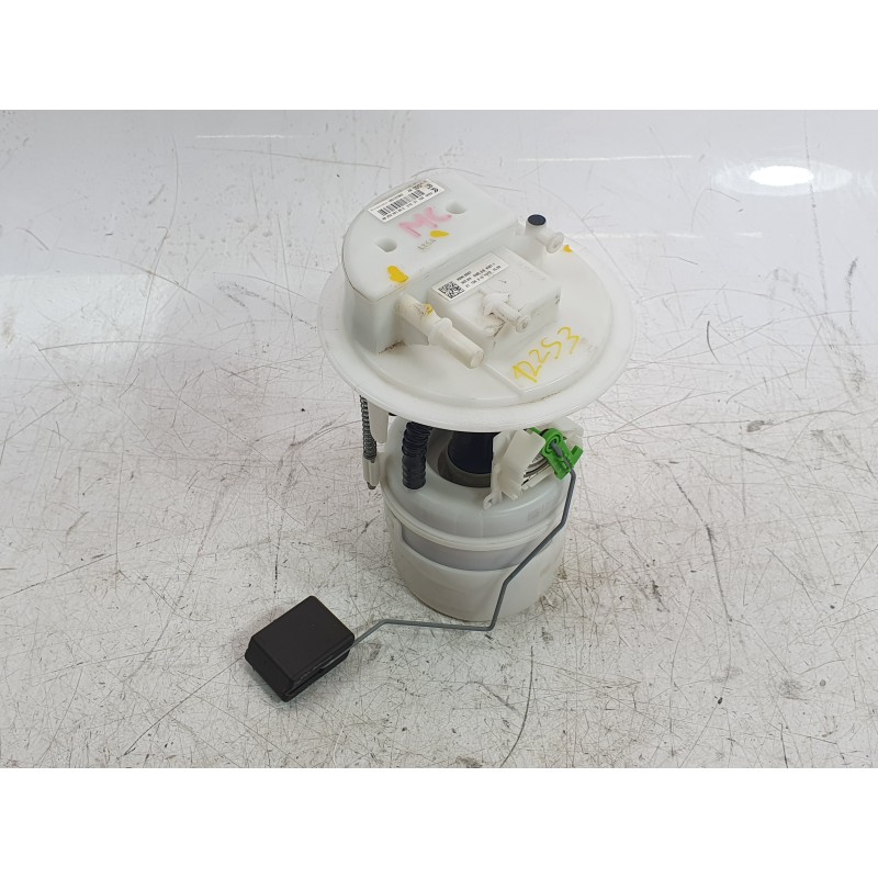 Recambio de bomba combustible para opel corsa f (p2jo) 1.2 (68) referencia OEM IAM 9823470180 9839248180 