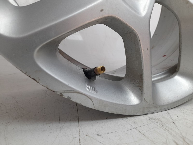 Recambio de llanta para jeep renegade suv (bu, b1, bv) 1.6 crd referencia OEM IAM 5XA65MAAAA  