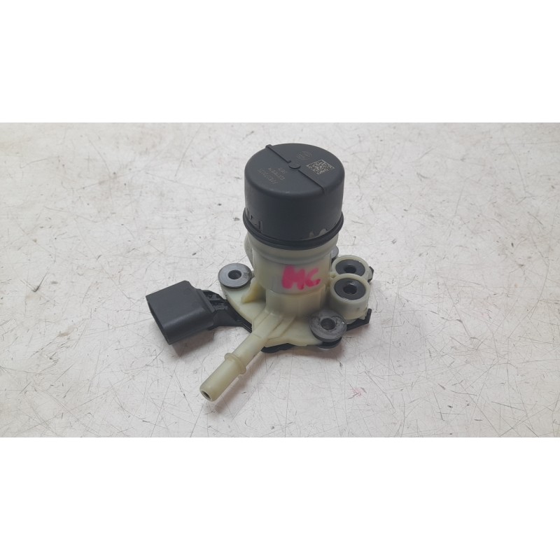 Recambio de bomba combustible para seat leon sportstourer (kl8, kld) 2.0 tdi referencia OEM IAM 5Q0131969E 1211201000843 