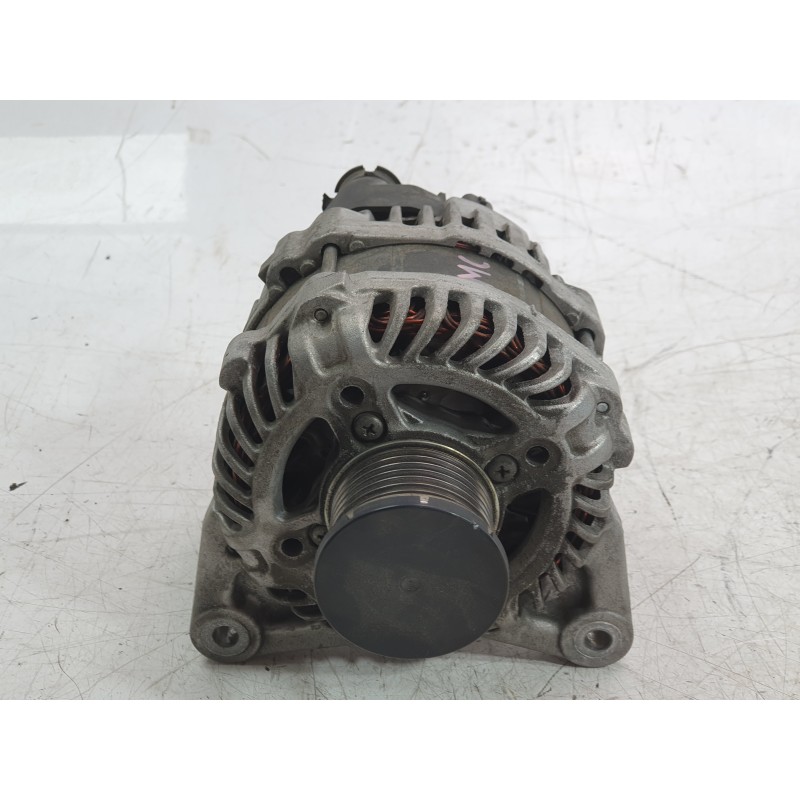 Recambio de alternador para nissan micra v (k14) 0.9 ig-t referencia OEM IAM 231005FN6A  ALF940453HQ/ALF940453MT/APF830309IN