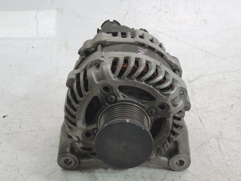 Recambio de alternador para nissan micra v (k14) 0.9 ig-t referencia OEM IAM 231005FN6A  ALF940453HQ/ALF940453MT/APF830309IN